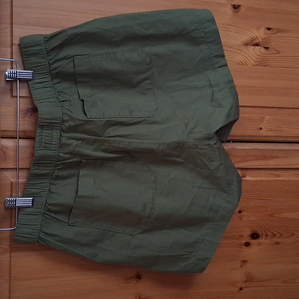 Pact NWT Green Daily Twill Organic Cotton Shorts Size Large - Picture 3 of 8